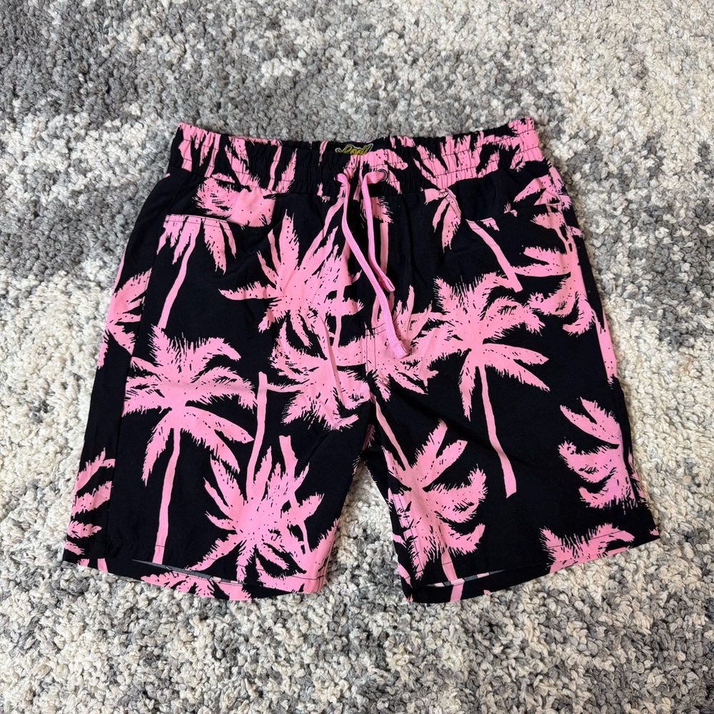 Good Vibes, Men’s Pink and Black Palm Tree Print Swimwear Shorts, Medium